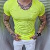 Tricou barbati cu nasturi-galben neon cod 100