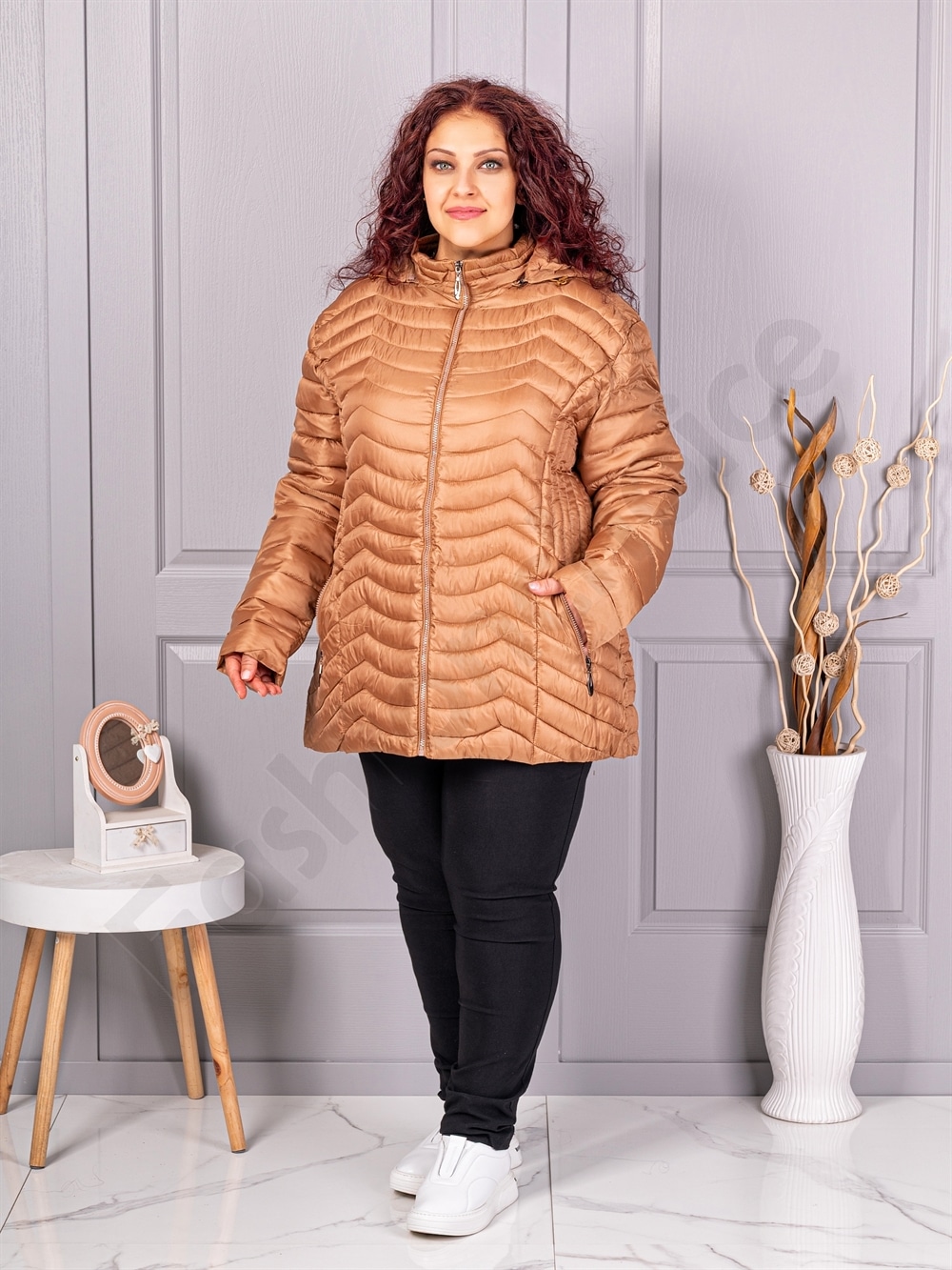 Geaca pentru dama super maxi cu gluga-camel cod 2328-2
