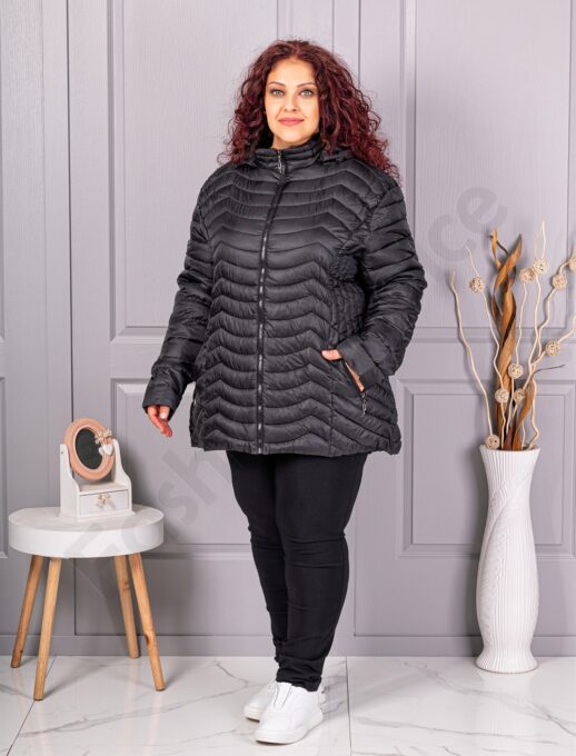 Geaca pentru dama super maxi cu gluga-negru cod 2328