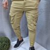 Pantalon sport cu buzunare cargo in parti-camel cod 229101-1