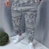 Pantalon pentru barbati cu tur lasat si figuri abstracte-negru cod 9529
