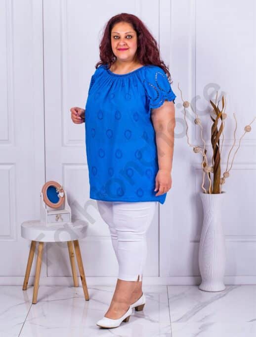Tunica maxi cu broderie englezeasca-albastru regal cod 9221-8
