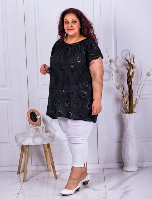 Tunica maxi cu broderie englezeasca-negru cod 9221
