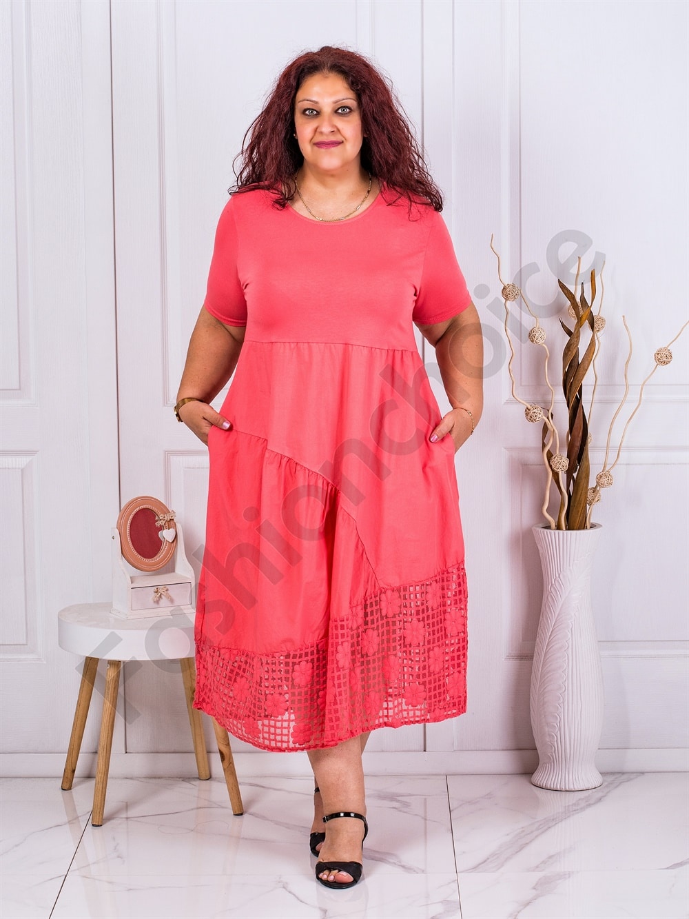 Rochie maxi in cloj cu bordura din dantela-coral cod 10045-4