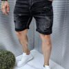 Blugi scurti cu efect stropit-negru cod 8328