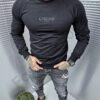 Bluza barbati cu inscris cauciucat Legend-negru cod 642