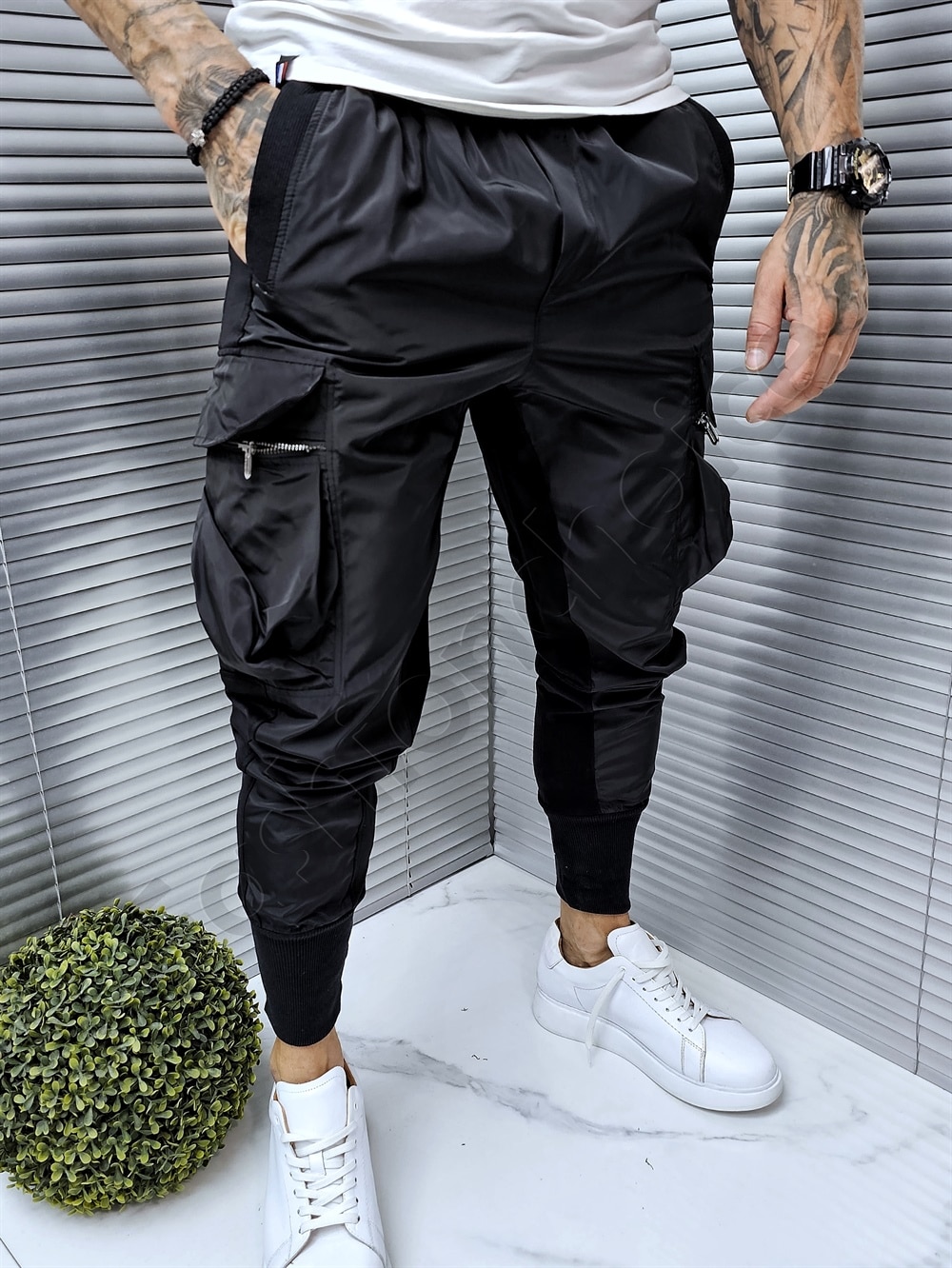 Pantalon sport in combinatie cu fas si buzunare cargo cod 7957