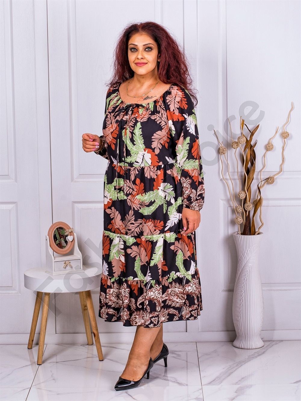 Rochie maxi cu volane si frunze multicolor-negru cod 3381