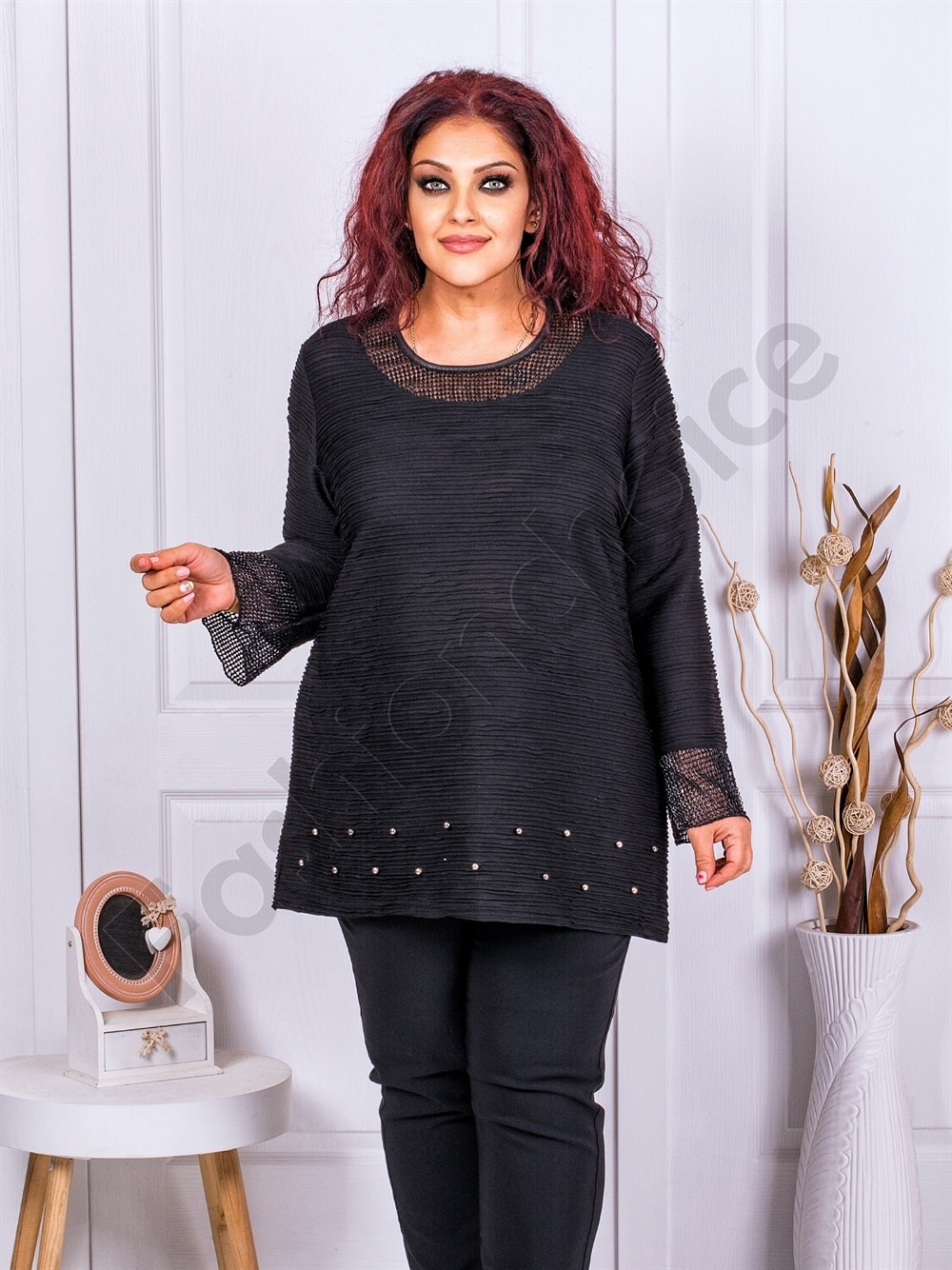 Tunica maxi cu decoratie din perle cod 1060