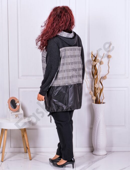Tunica maxi sport-elegant in carouri si gluga cod 1392