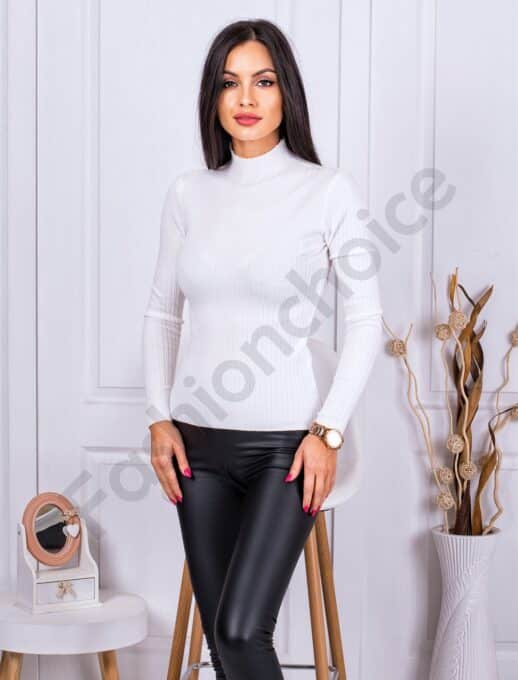 Bluza de dama tricotata cu guler inalt-alb cod 109-6