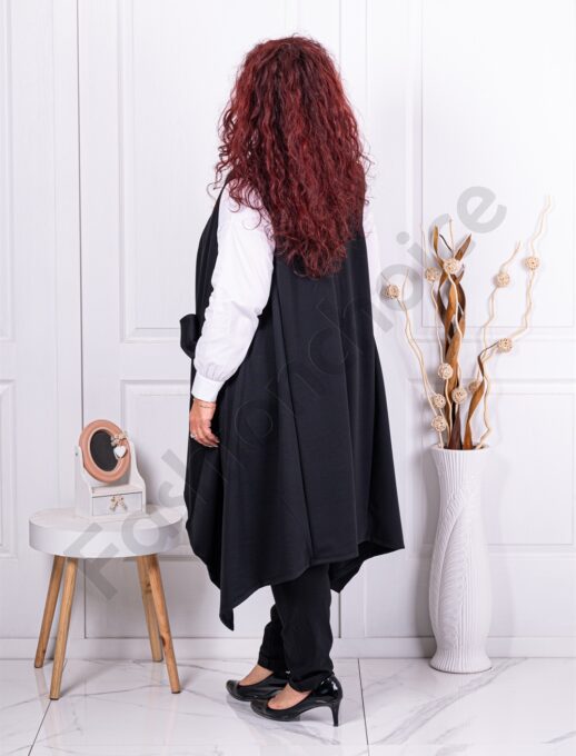 Vesta asimetrica lunga pentru maxi dame cu buzunare-negru cod 2982