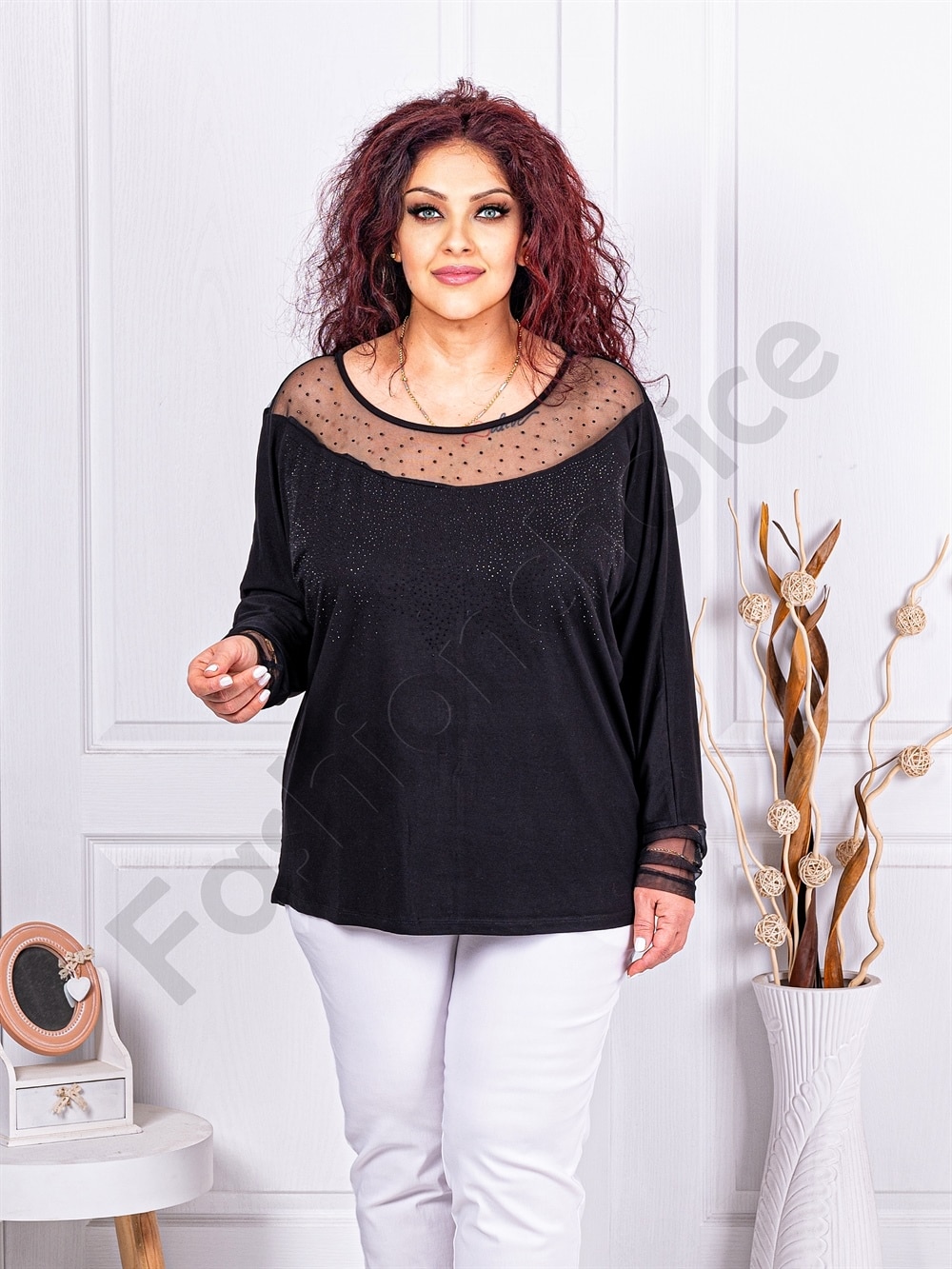 Bluza maxi in combinatie cu tull si pietricele discrete cod 473