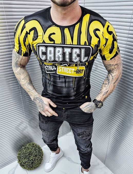 Tricou barbati cu inscriptii multicolor si aplicatie din pietricele-galben cod 9790-1