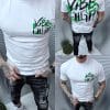 Tricou pentru barbati cu inscris Vibe in fata si spate-alb cod 241350-1