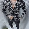 Camasa barbati in culoare neagra cu inscris alb cod 2933