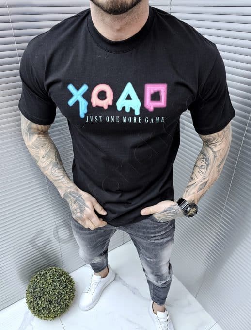 Tricou barbati Oversize cu inscriptii multicolor in fata si spate-negru cod 1131