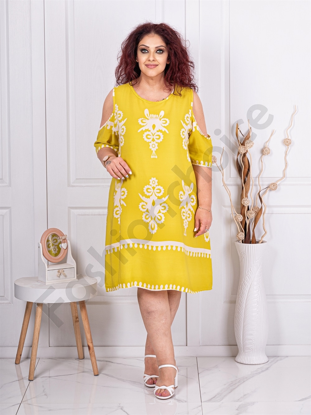 Rochie maxi pentru vara cu umeri decupati-galben cod 8754-1