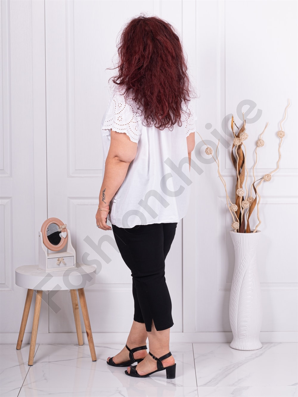 Tunica maxi pentru vara cu broderie englezeasca-alb cod 241145-2