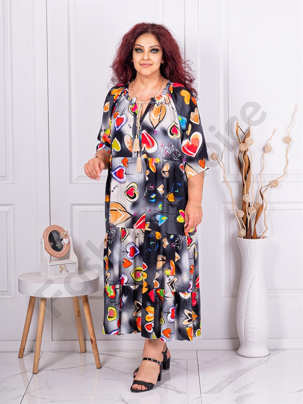 Rochie maxi pentru vara cu imprimeu inimi multicolor-negru cod 1273