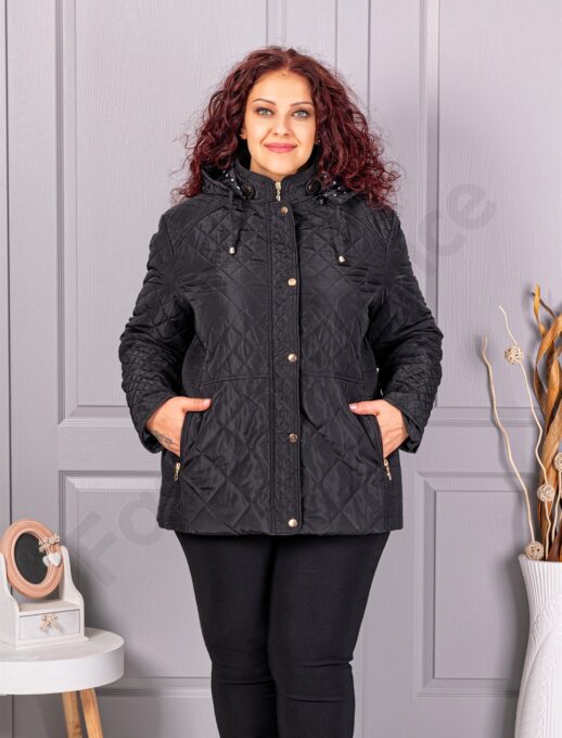 Maxi geaca matlasata cu gluga-negru cod 5606