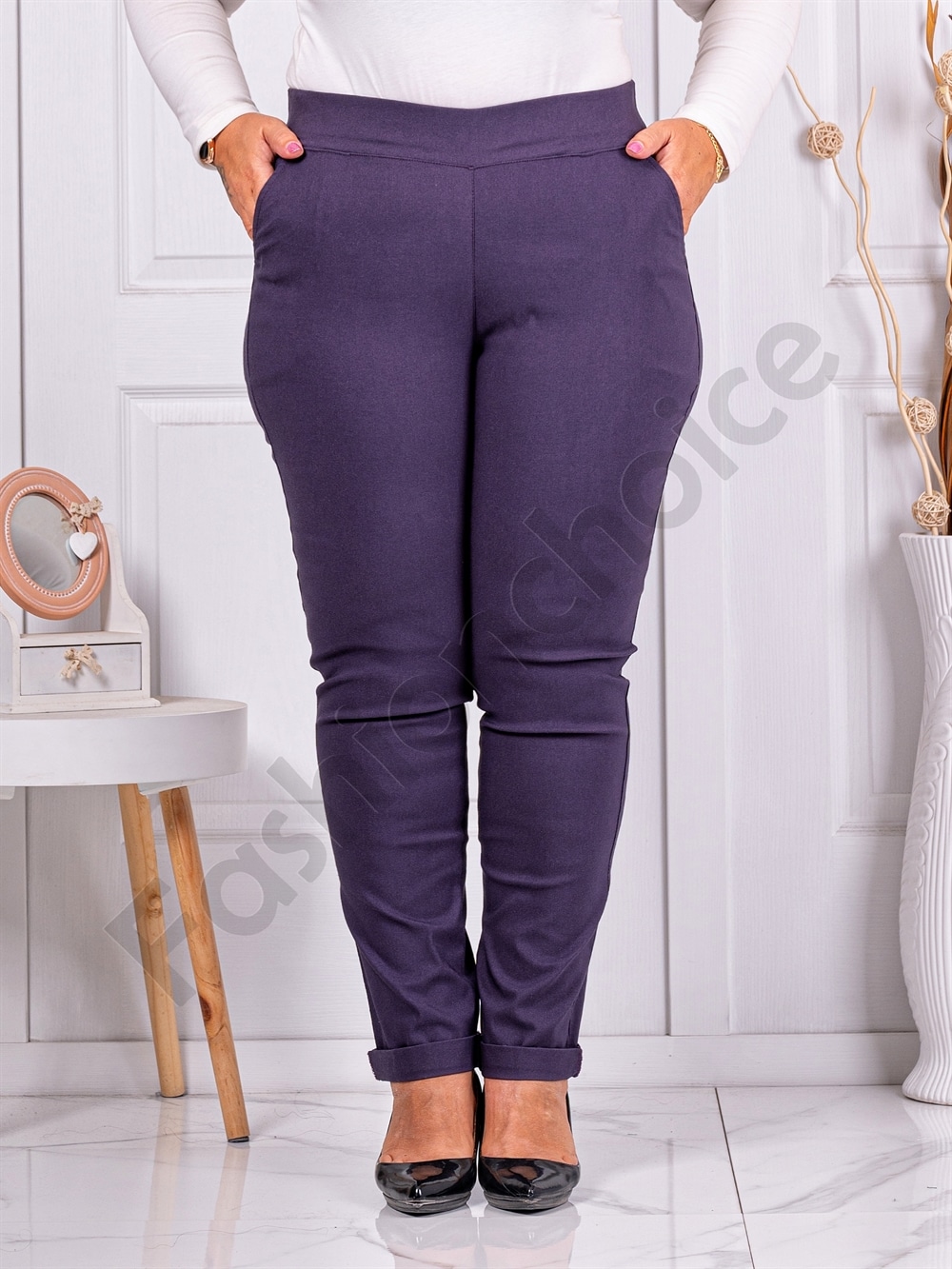 Pantalon elegant maxi cu efect Push Up-mov inchis cod 24348-10