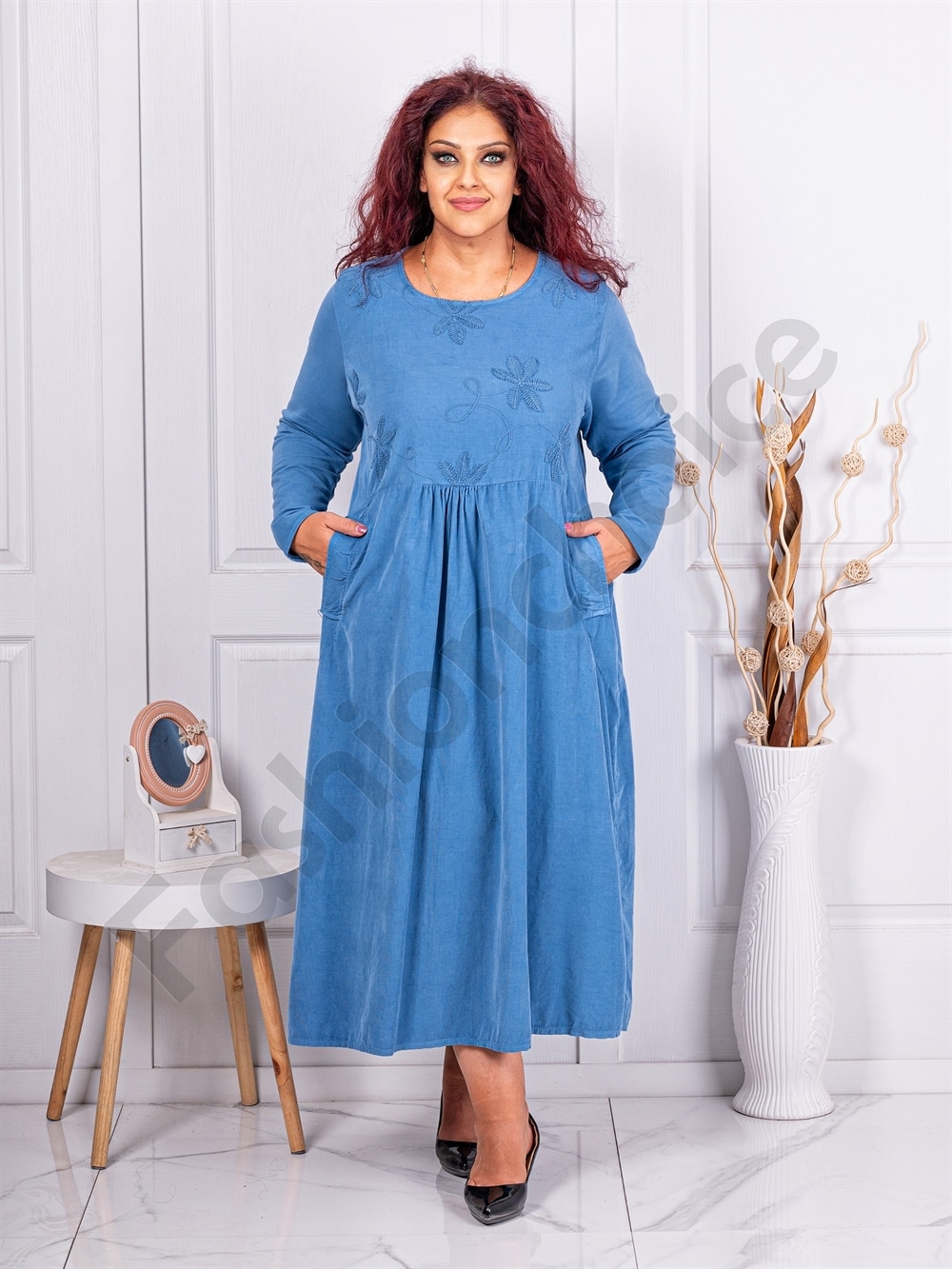 Rochie maxi din catifea reiata cu broderie englezeasca-parlament cod 10917-1