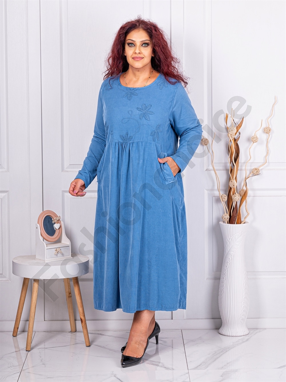 Rochie maxi din catifea reiata cu broderie englezeasca-parlament cod 10917-1