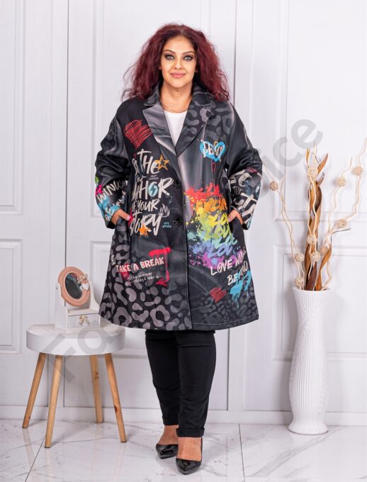 Palton maxi in clos cu print de arta-inscriptii multicolor cod 91956-2