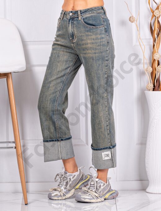 Blugi de dama cu tiv rulat si efect Vintage cod 026