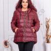 Geaca maxi pentru iarna cu motive labirint-rosu cod 62114