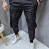 Pantalon barbati vatuit in combinatie cu fas si buzunare cargo