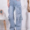 Blugi de dama cu picior larg si buzunare cargo-albastru cod SP361