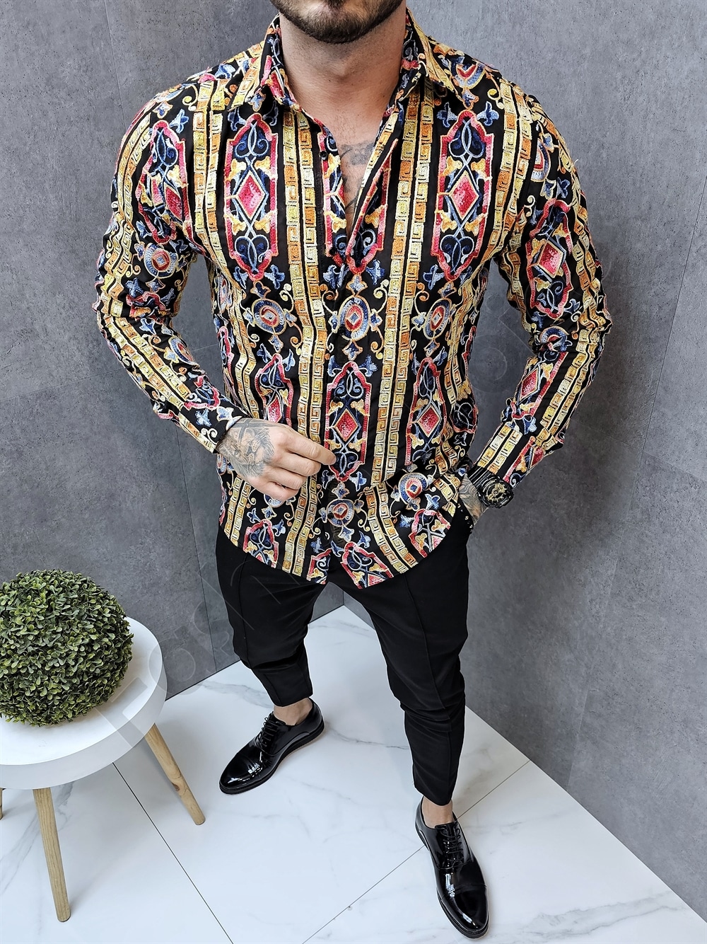 Camasa pentru barbati cu imprimeu multicolor brodat-negru cod 5399