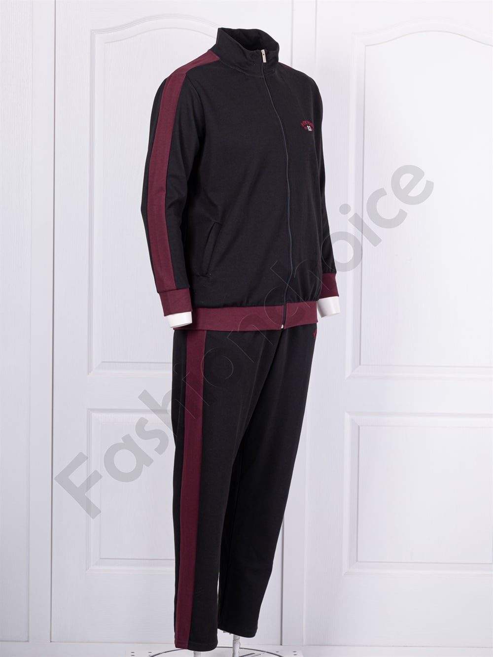 Compleu maxi sport cu inscris brodat New York-negru cod 24524