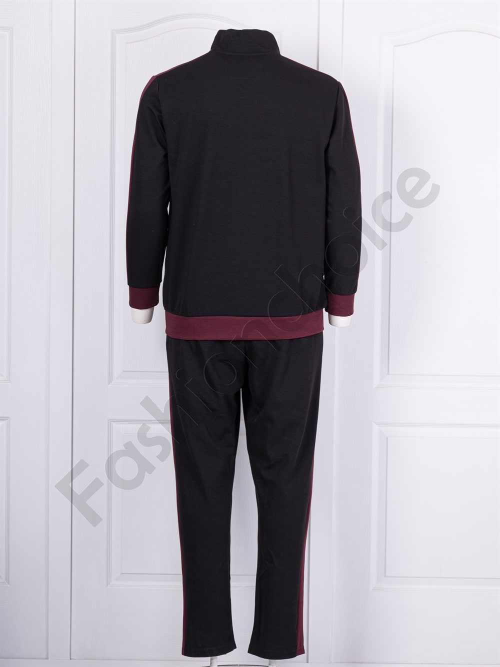Compleu maxi sport cu inscris brodat New York-negru cod 24524