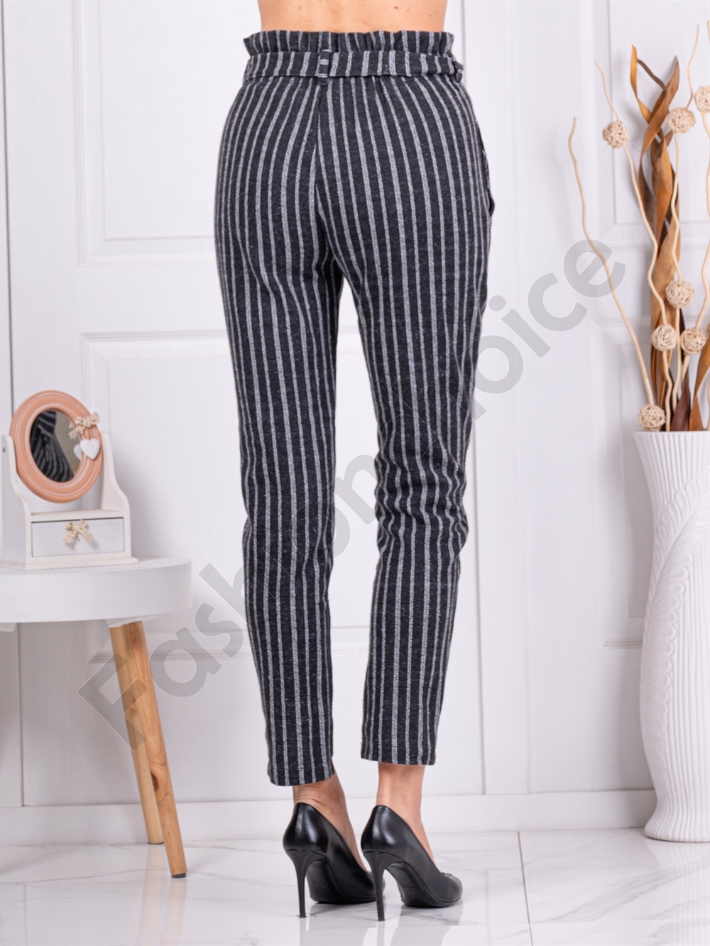 Pantalon de dama din material gros cu dungi cod 2048