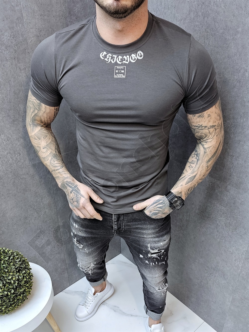 Tricou barbati cu inscriptie mare in spate-kaki cod 6061-1