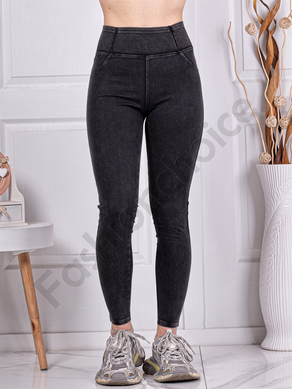 Colanti de dama cu efect Push-up-negru cod 1524