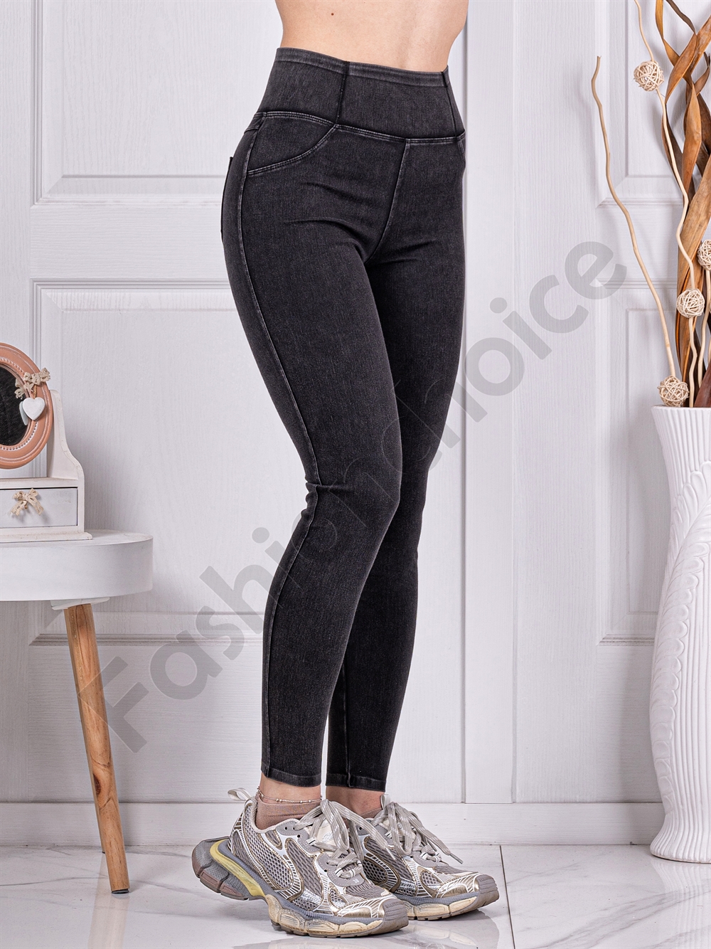 Colanti de dama cu efect Push-up-negru cod 1524