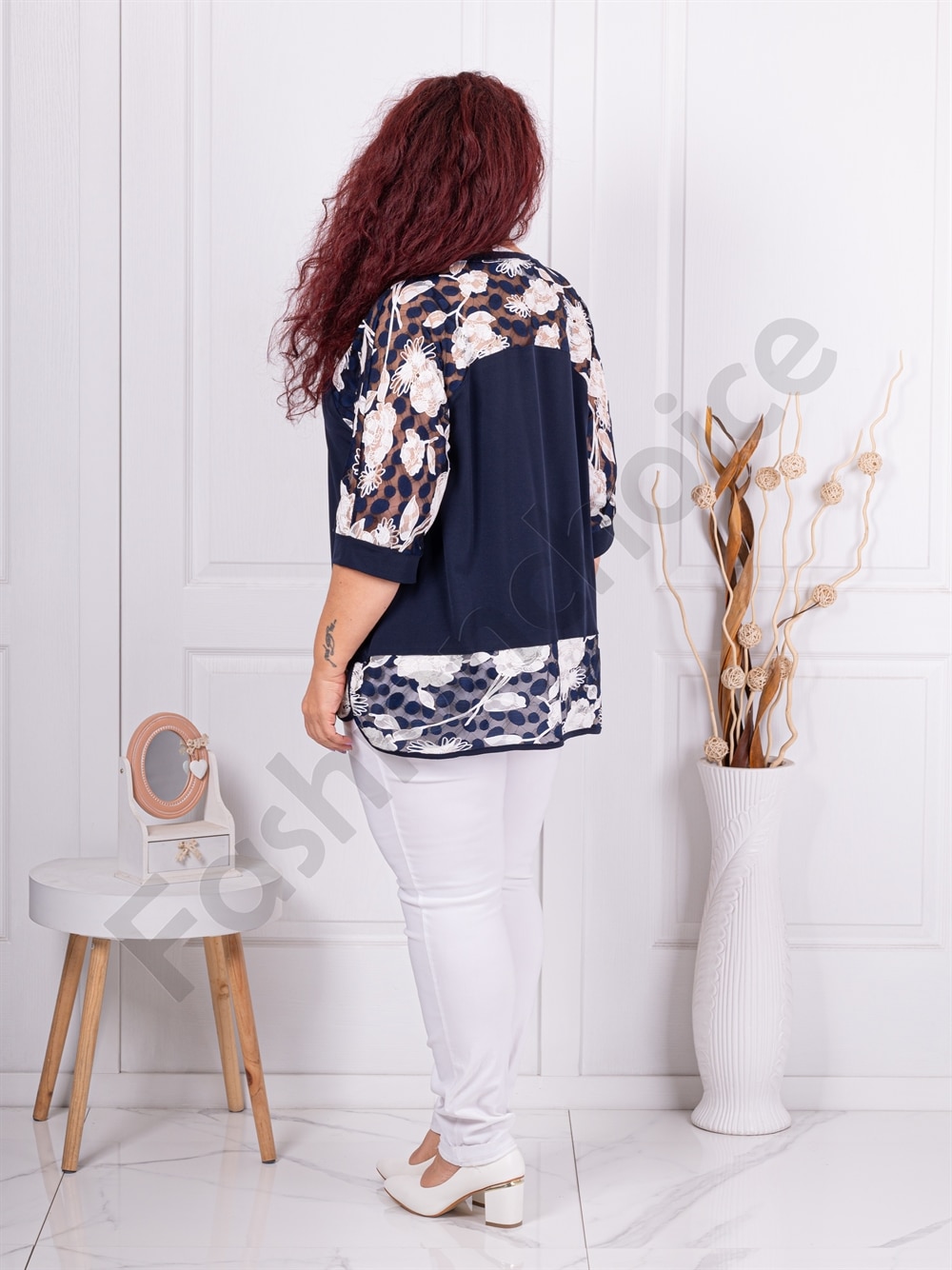 Tunica maxi cu tull din flori albi si buline cod 23022