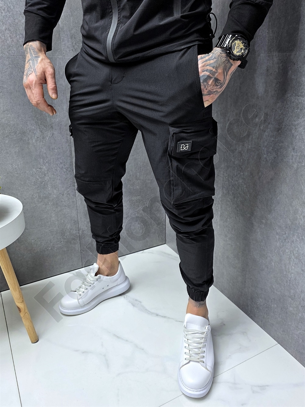 Compleu sport pentru barbati din fas cu buzunare cargo-negru cod 7105-3