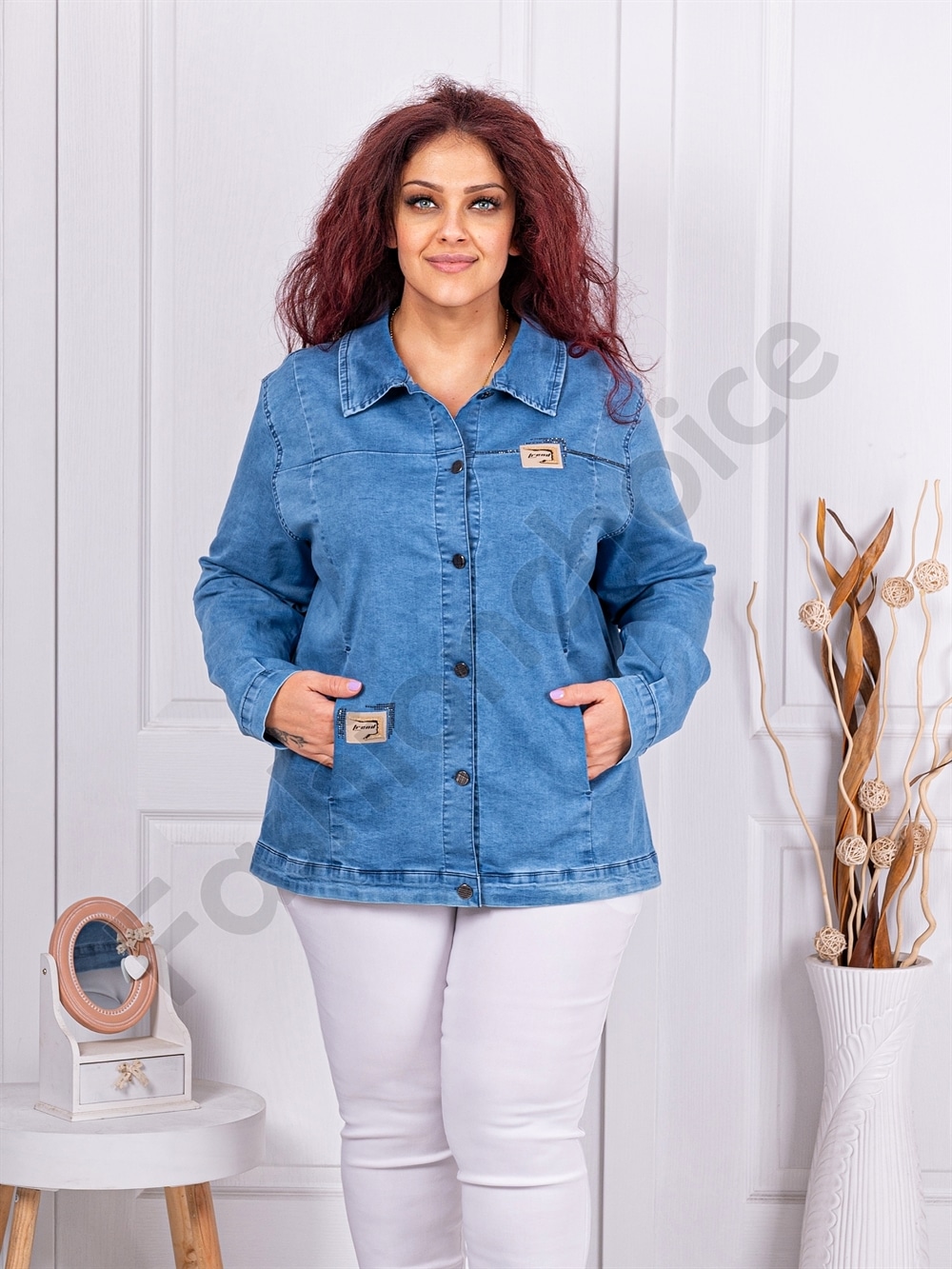 Geaca maxi din denim cu aplicatii din piele-albastru cod 8928