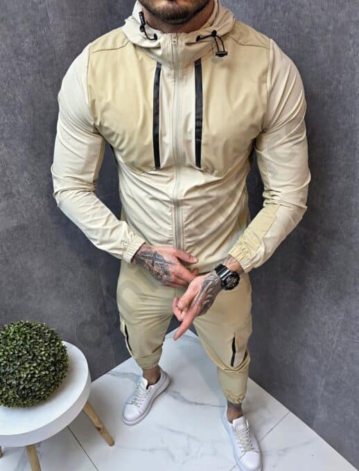 Compleu pentru barbati din fas in doua culori cu pantalon cargo-bej/capucino cod 1033-1