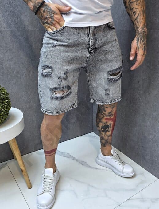 Blugi scurti Baggy pentru barbati cu efect rupt-gri deschis cod 80683