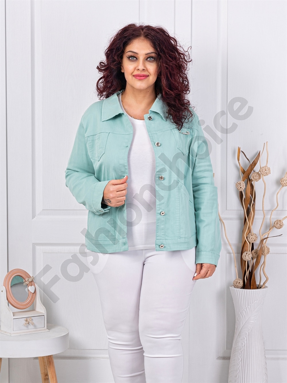 Geaca maxi din denim de vara cu brosa-menta cod 8967