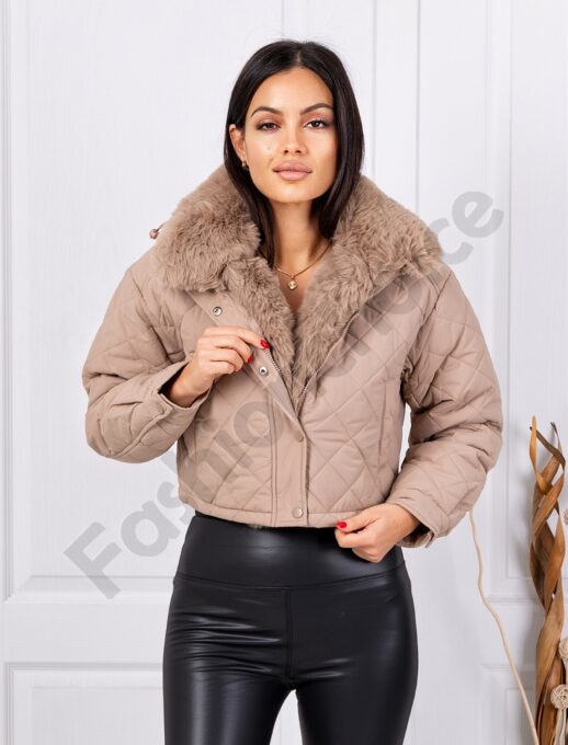 Geaca scurta de dama cu gluga si blana eco-bej cod 2505-2