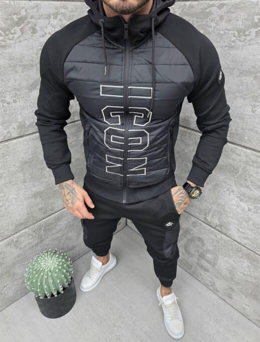 Compleu sport in combinatie cu fas si inscriptie brodata-negru cod 1142