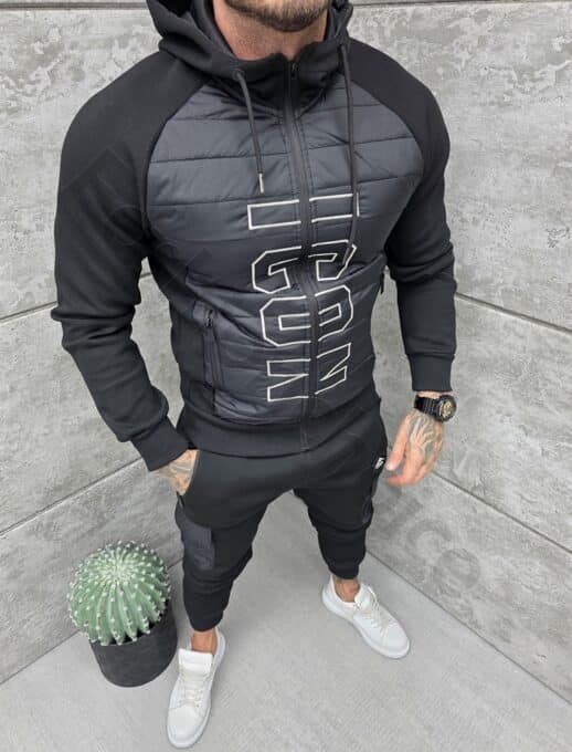 Compleu sport in combinatie cu fas si inscriptie brodata-negru cod 1142