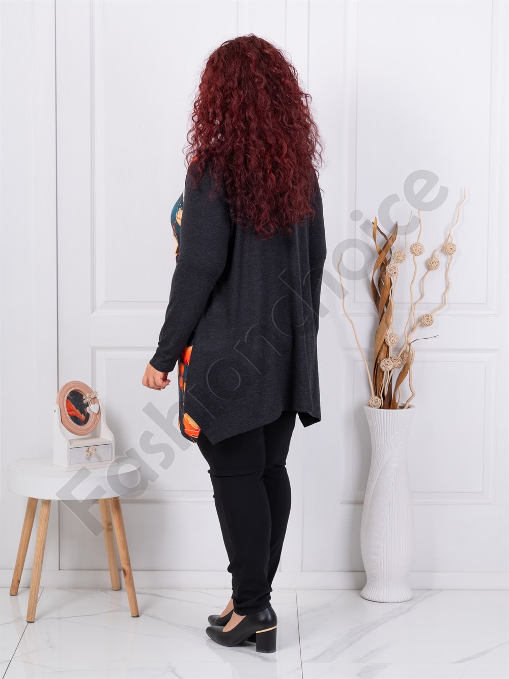 Tunica maxi in clos cu angora si elastan-flori de foc cod 25126-1